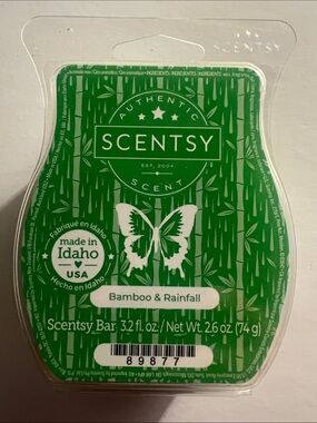 Scentsy Bamboo & Rainfall Wax Bar - Green